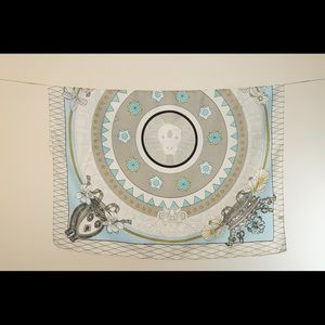 🆕 crown star blue&grey squar scarf